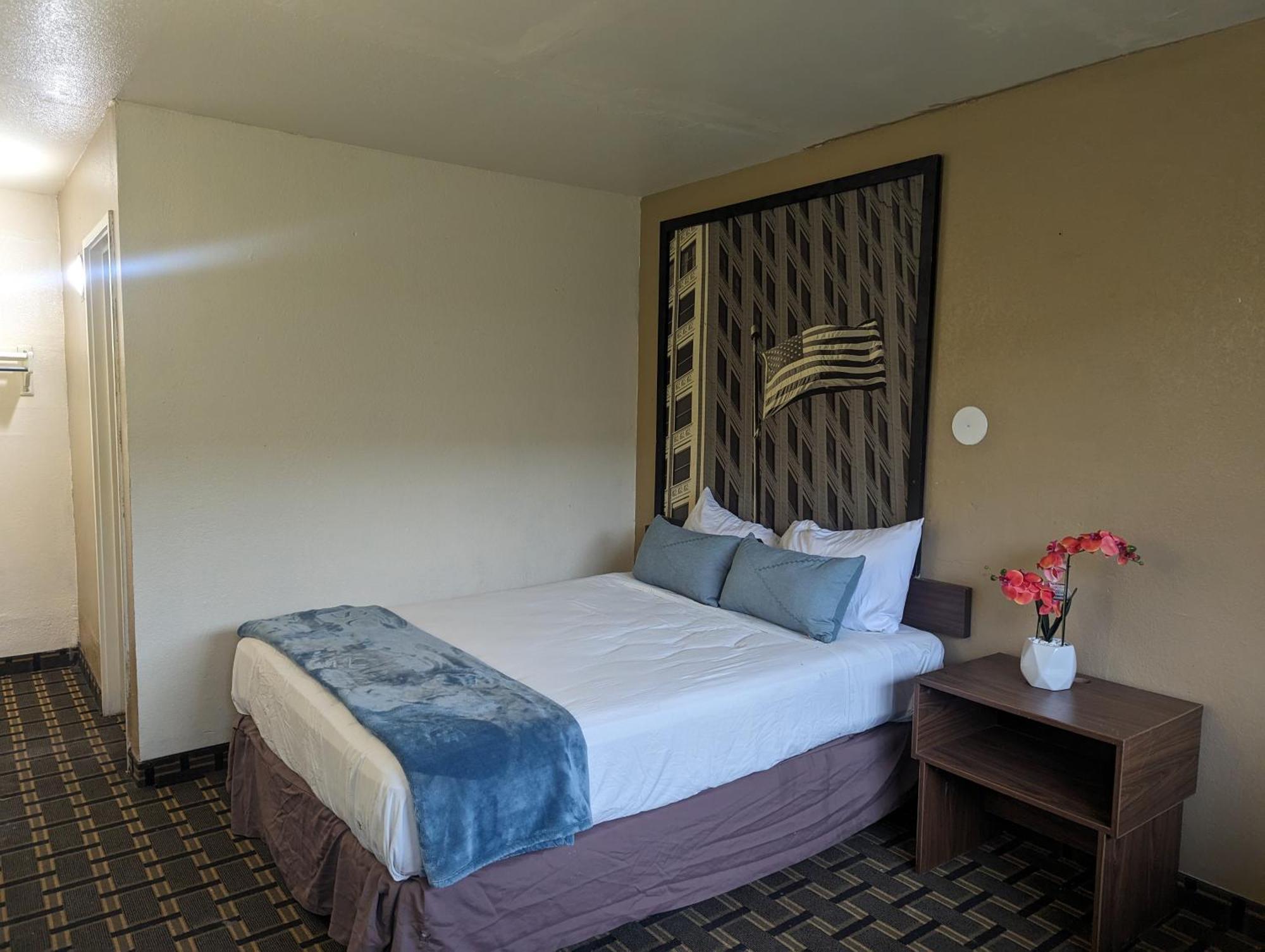 Southern Comfort Hotel Tulsa Exterior foto